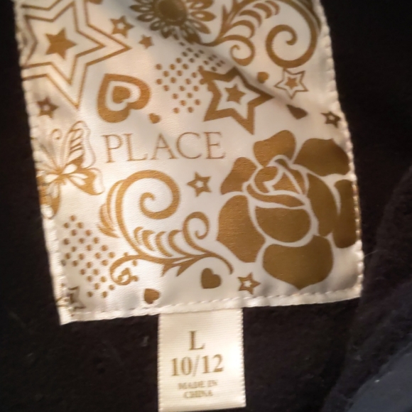 Two vests - Picture 5 of 5